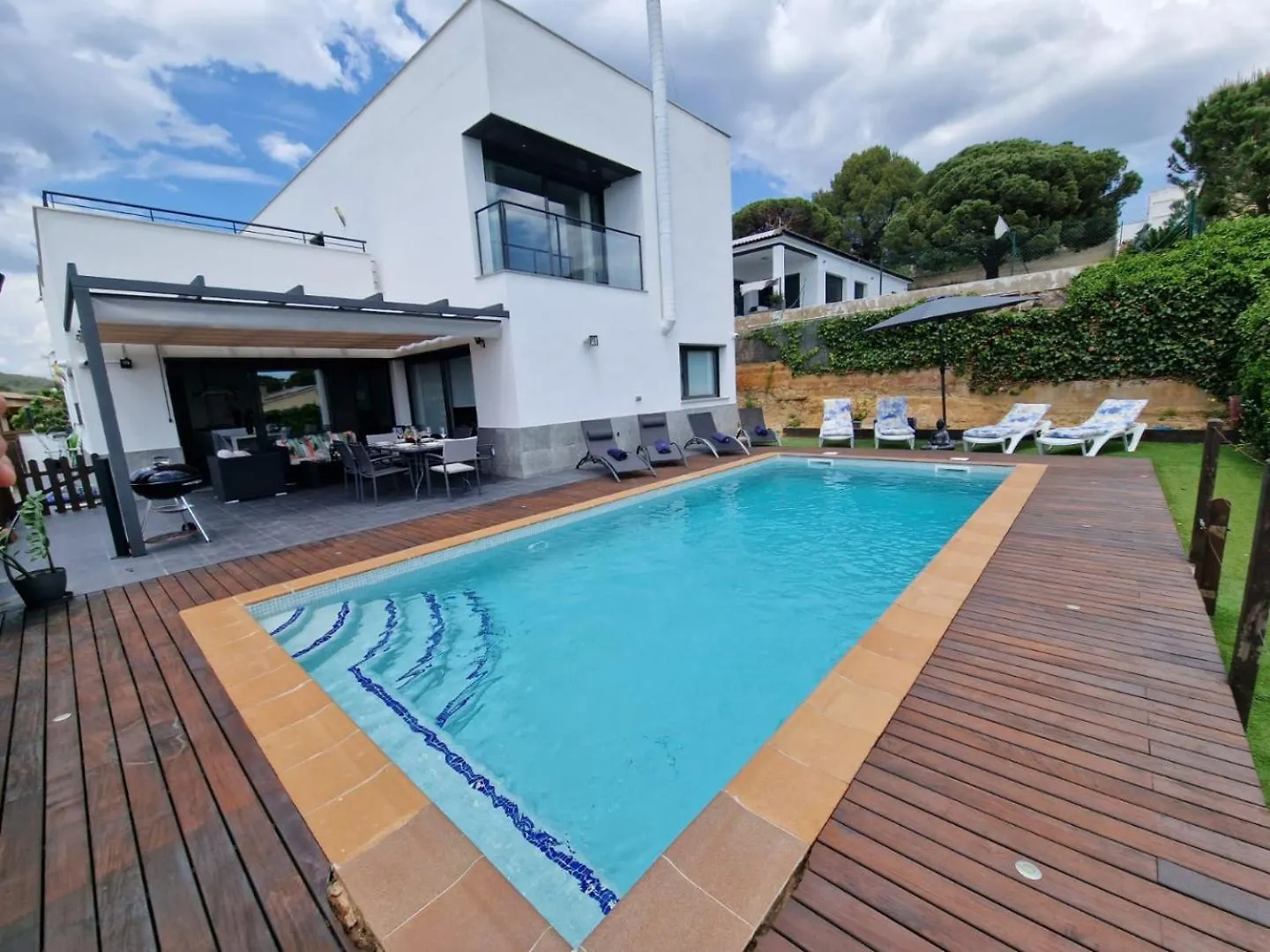 Club Villamar - Vuitton Blanes Spain